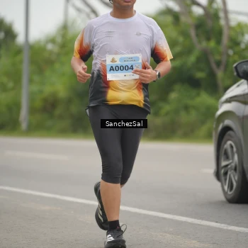 Runner Photo 2089054
