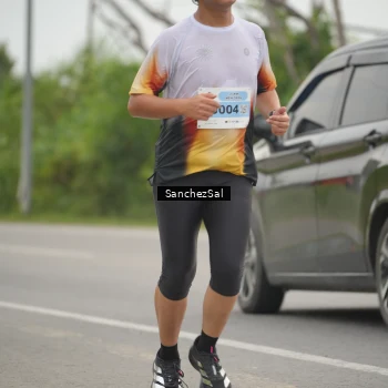 Runner Photo 2089064