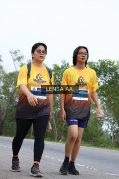 Runner Photo 2089208