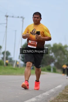 Runner Photo 2089224
