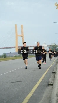 Runner Photo 2089270