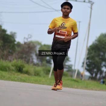 Runner Photo 2089653