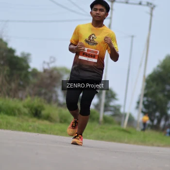 Runner Photo 2089673