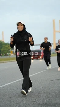 Runner Photo 2089798