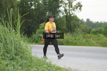 Runner Photo 2090060