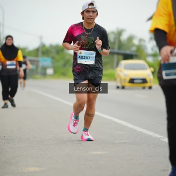 Runner Photo 2090198