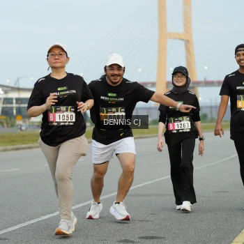 Runner Photo 2090276