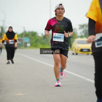 Runner Photo 2090302