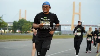 Runner Photo 2090396