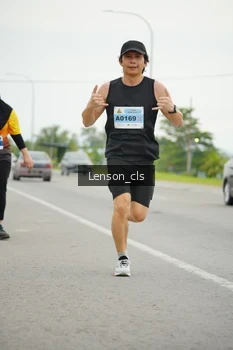 Runner Photo 2090469