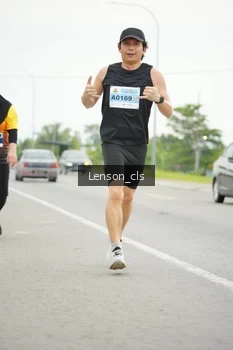 Runner Photo 2090472