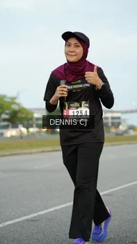 Runner Photo 2090575