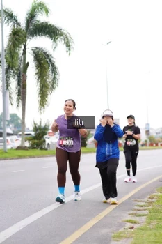 Runner Photo 2090614