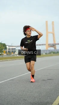 Runner Photo 2090822