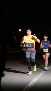 Runner Photo 2090938