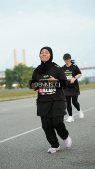 Runner Photo 2091044
