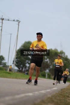 Runner Photo 2091422
