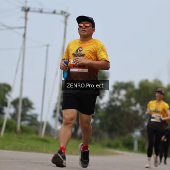 Runner Photo 2091473