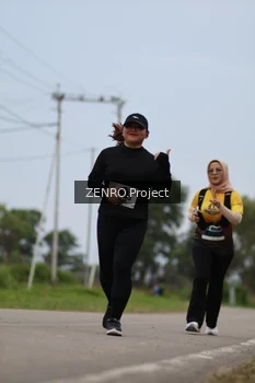 Runner Photo 2091773