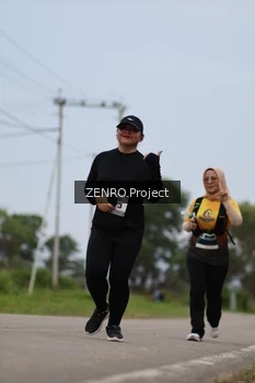 Runner Photo 2091801