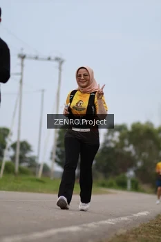 Runner Photo 2091856