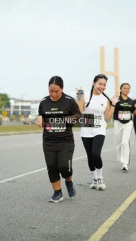 Runner Photo 2091910