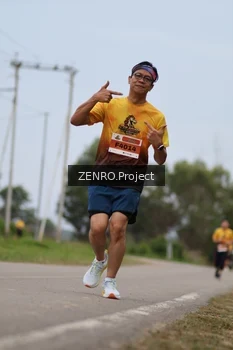 Runner Photo 2091977