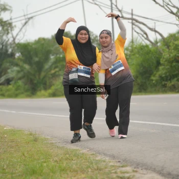 Runner Photo 2092072