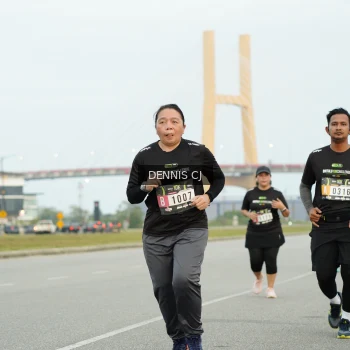 Runner Photo 2092090