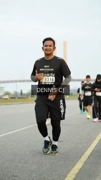 Runner Photo 2092133