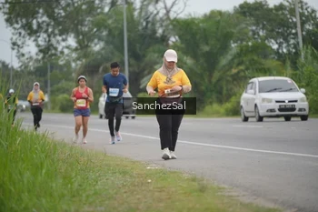 Runner Photo 2092199