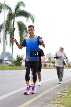 Runner Photo 2092283