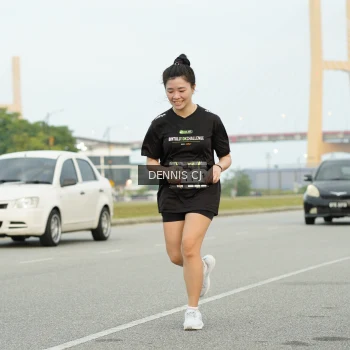 Runner Photo 2092380