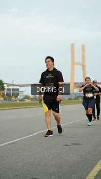 Runner Photo 2092534