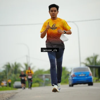 Runner Photo 2092538