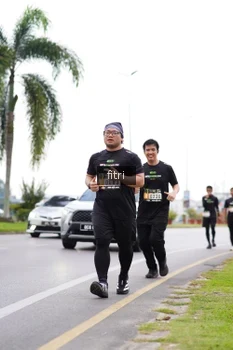 Runner Photo 2092596
