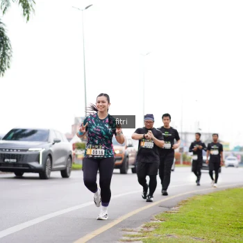 Runner Photo 2092679