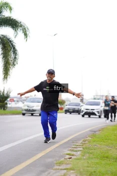 Runner Photo 2092728