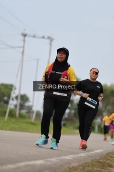 Runner Photo 2092761