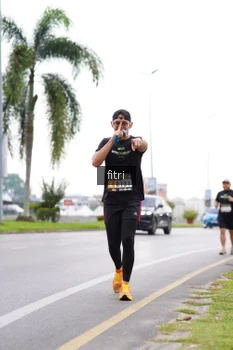Runner Photo 2092859