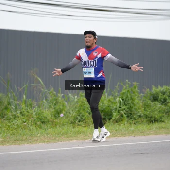 Runner Photo 2093084
