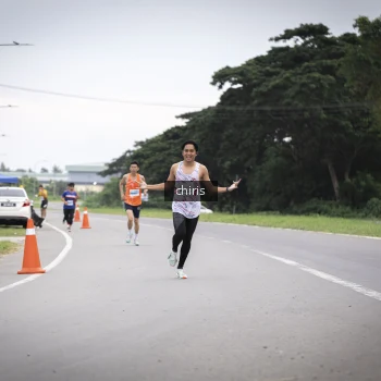 Runner Photo 2093100