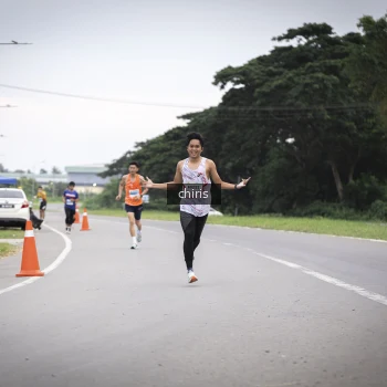 Runner Photo 2093106