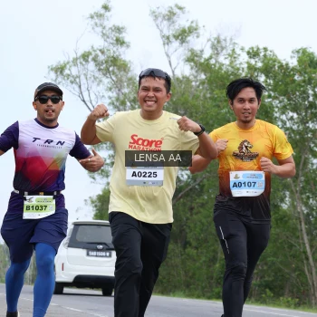 Runner Photo 2093118