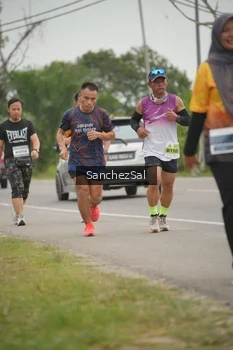 Runner Photo 2093199