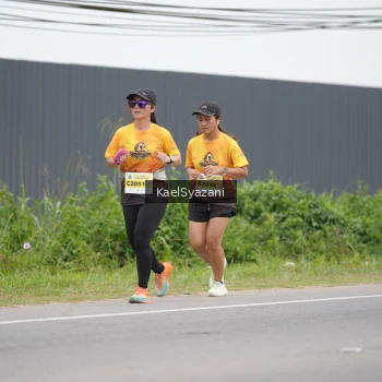 Runner Photo 2093202