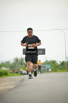 Runner Photo 2093269