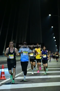 Runner Photo 2093323