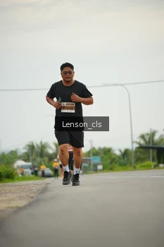 Runner Photo 2093384