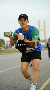 Runner Photo 2093403